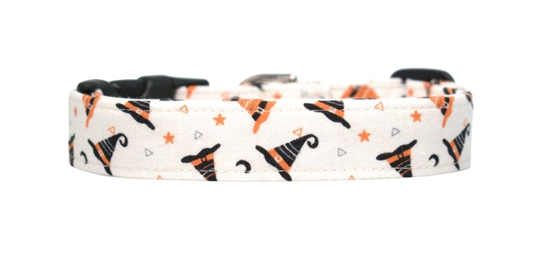 White Halloween Dog Collar with Orange and Black Witch Hats