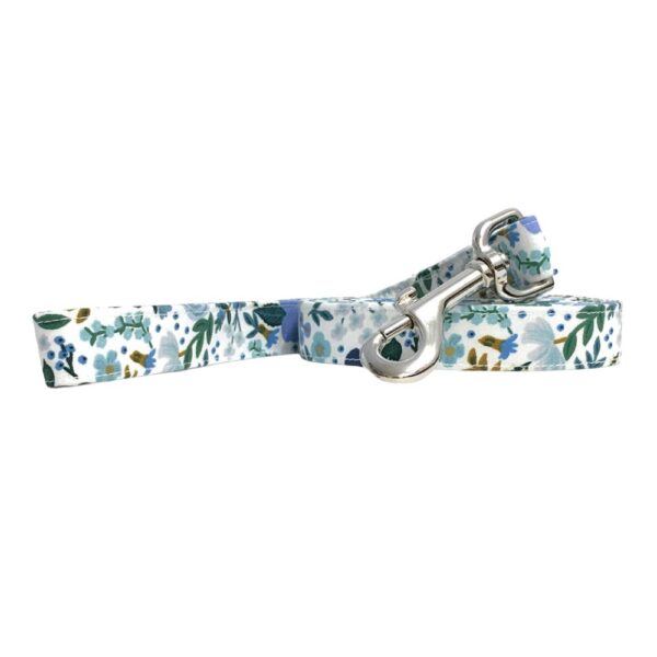 Wild Rose Blue Metallic Floral Leash