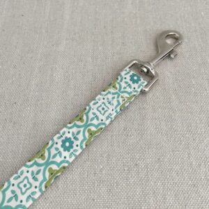 Teal and Olive Ogee Medallion Dog Leash