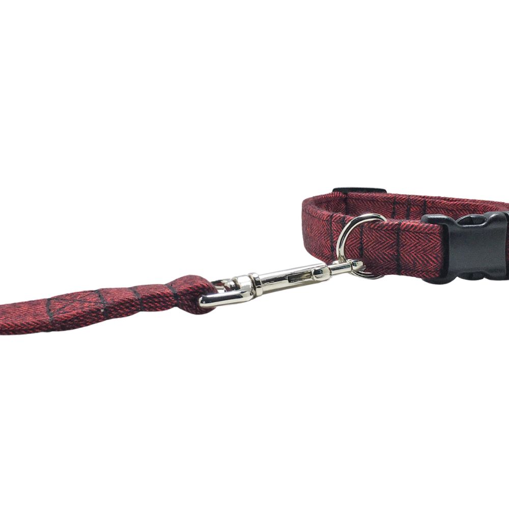 Red and Black Flannel Tweed Herringbone Dog Leash - Image 4